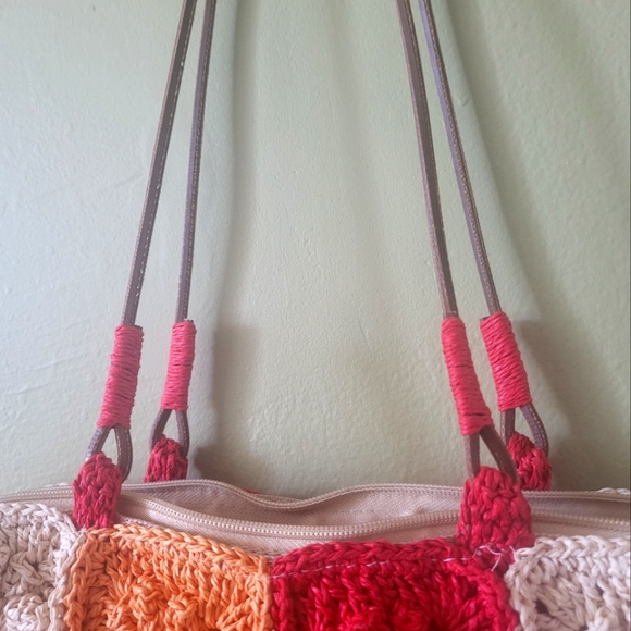 Vintage Crochet Bag - Picture 3 of 4